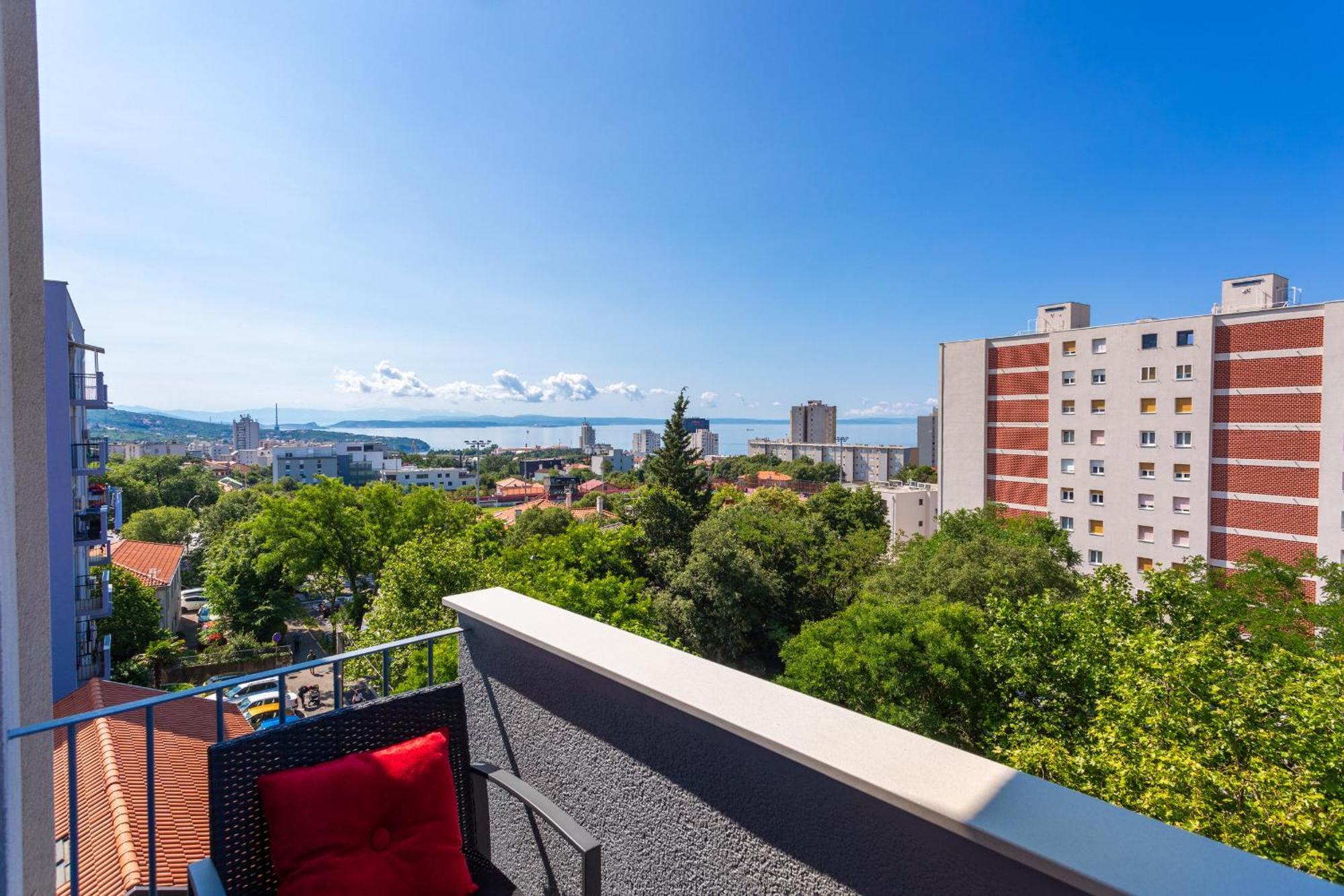 Brand New Apartment Close To The Beach, City Center And University Of Rijeka - Apartment Karlo エクステリア 写真