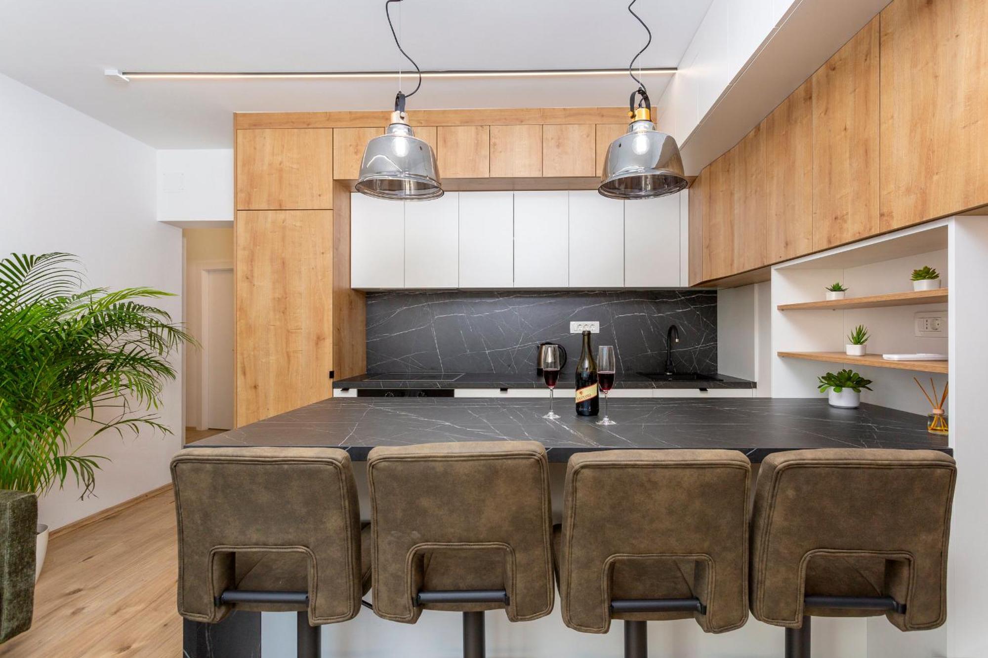 Brand New Apartment Close To The Beach, City Center And University Of Rijeka - Apartment Karlo エクステリア 写真