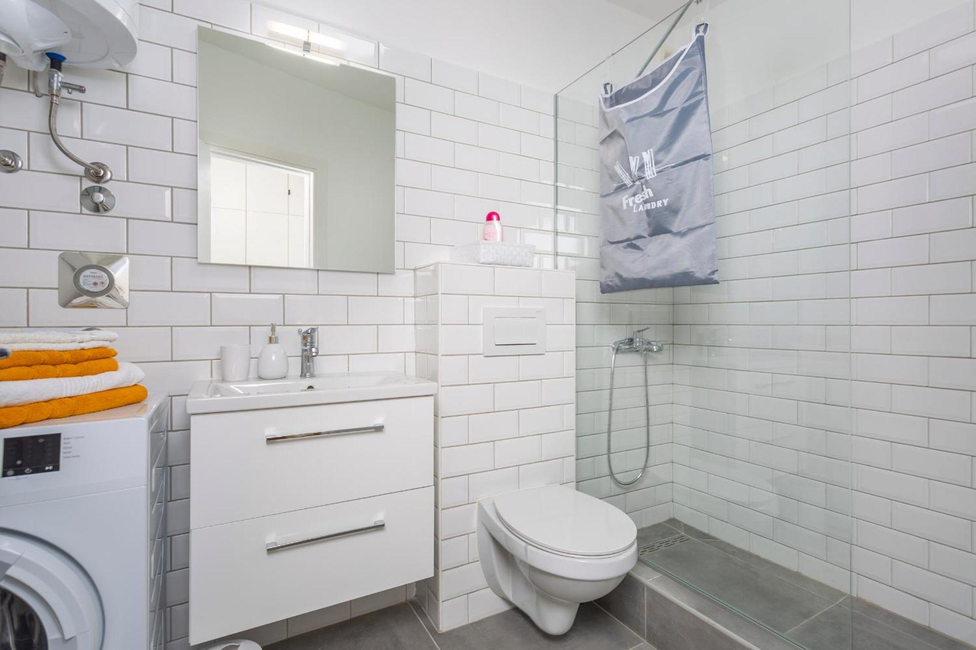 Brand New Apartment Close To The Beach, City Center And University Of Rijeka - Apartment Karlo エクステリア 写真