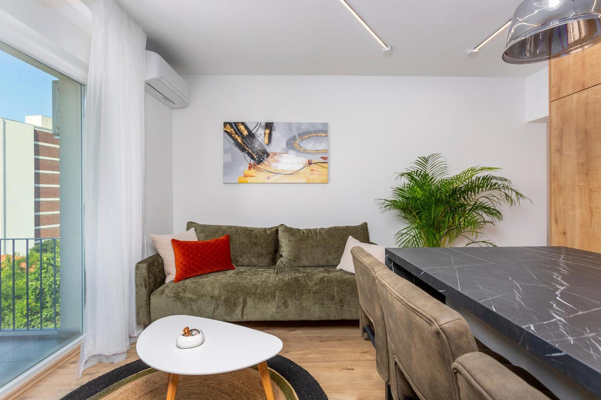 Brand New Apartment Close To The Beach, City Center And University Of Rijeka - Apartment Karlo エクステリア 写真